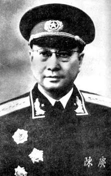 他是军事奇才，救过蒋介石的命，蒋为什么“不可让其带兵”