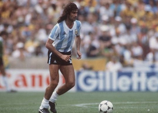 阿根廷的利剑：肯佩斯在1978年世界杯的锋利表现