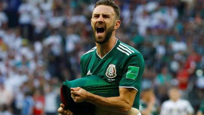墨西哥的闪电：拉云在2014年世界杯的速度与激情