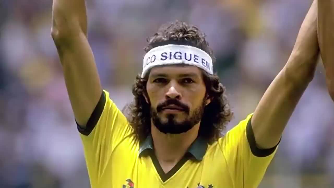 苏格拉底：1982年世界杯的巴西中场指挥家