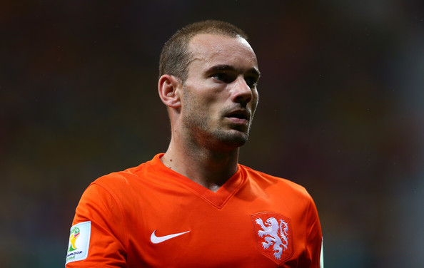 韦斯利·斯内德：欧洲杯荷兰足球的任意球大师