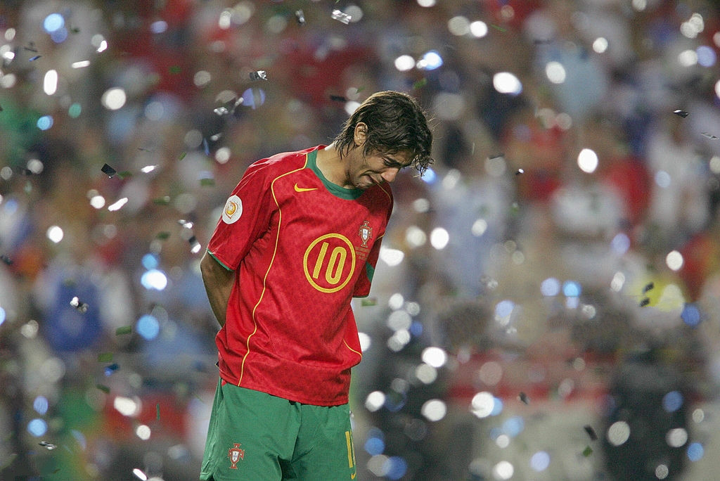 鲁伊·科斯塔：2002年世界杯的葡萄牙中场大师