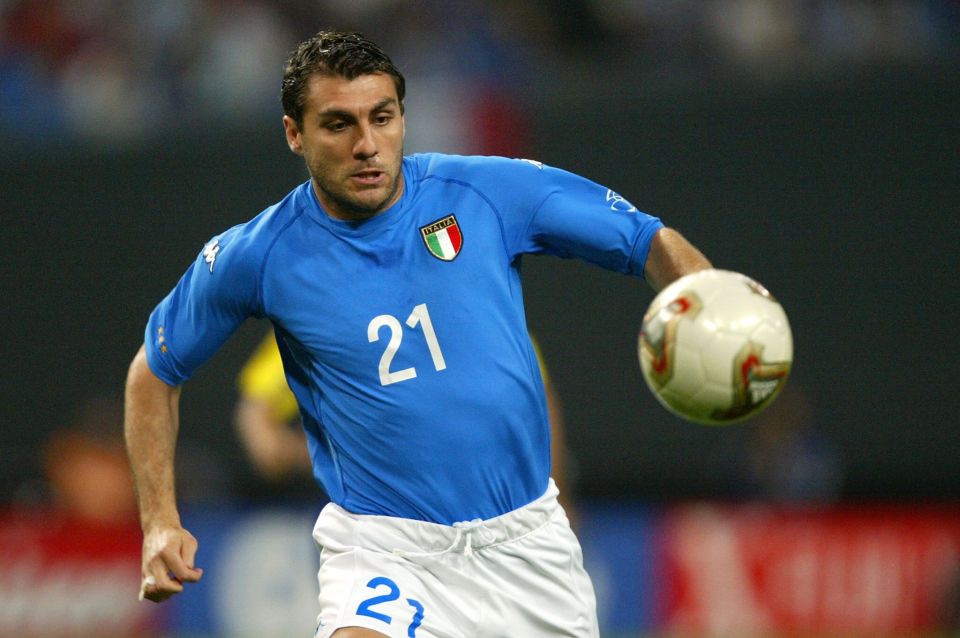 维埃里：1998年世界杯的意大利强力中锋