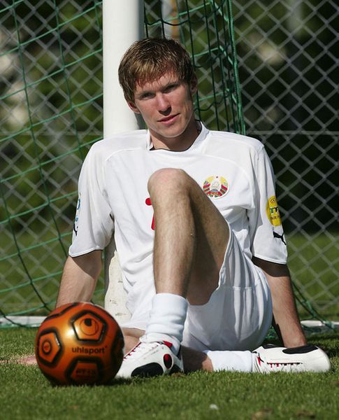 白俄罗斯的足球英雄：赫莱布的世界杯记忆