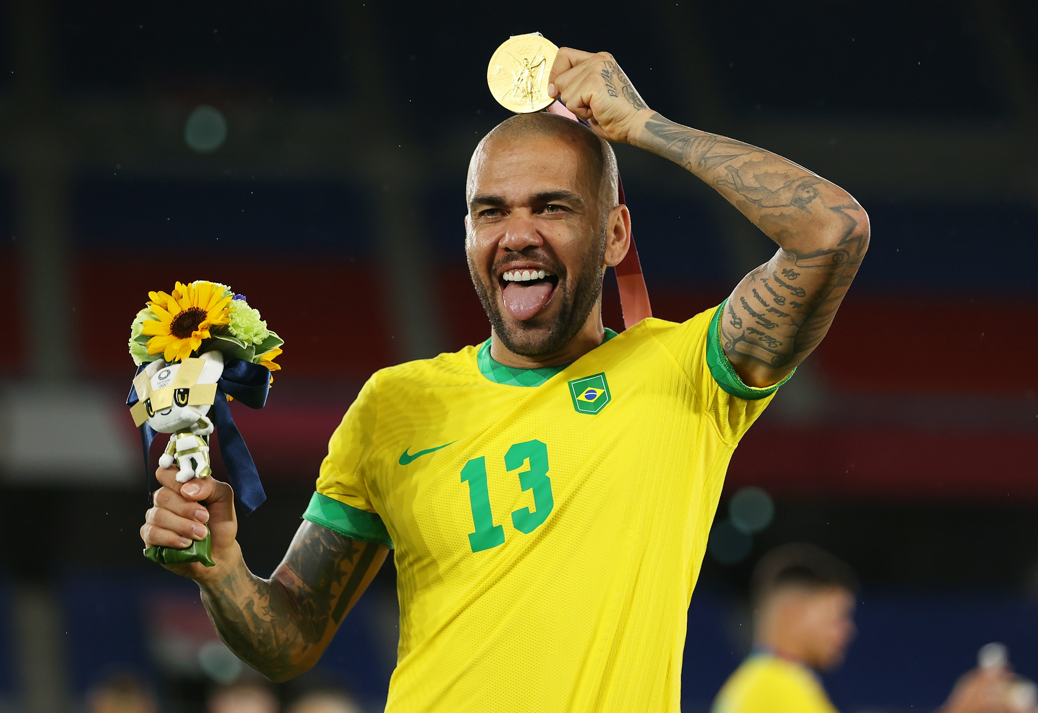阿尔维斯：巴西的老将传奇，世界杯的不老神话