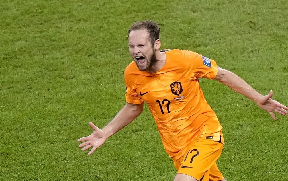 荷兰边翼卫布林德全面发挥，欧洲杯赛场攻防俱佳