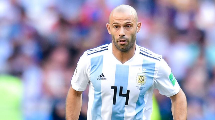 马斯切拉诺的全能战士：欧洲杯阿根廷的守护者